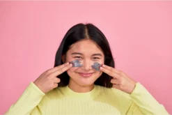 Carbon Theory Charcoal, Tea Tree Oil & Mineral Mud 8 Carbon Theory Charcoal, Tea Tree Oil & Mineral Mud -Nue Boutique carbon theory charcoal tea tree oil mineral mud masque regenerateur intense pour peaux a problemes acne 3