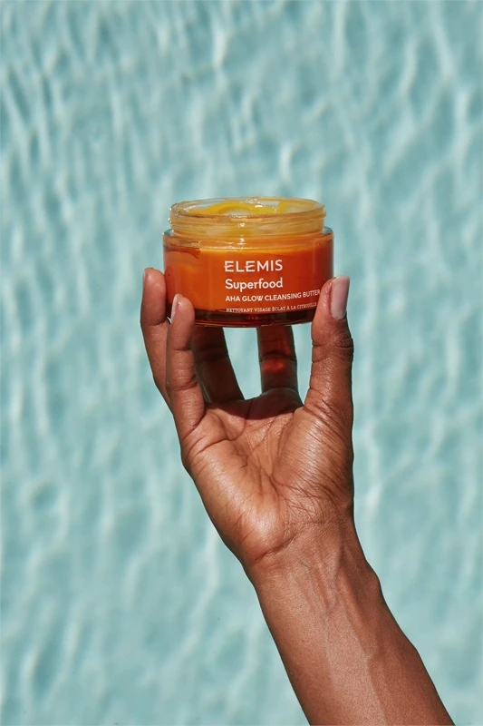 Elemis Superfood AHA Glow Cleansing Butter 3 Elemis Superfood AHA Glow Cleansing Butter – Image 3