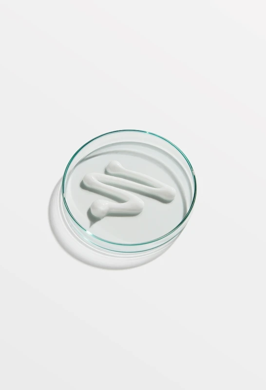 NIP+FAB Hyaluronic Fix Extreme4 2% 4 NIP+FAB Hyaluronic Fix Extreme4 2% – Image 4