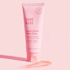 Sand & Sky Australian Pink Clay Deep Pore Cleanser 6 Sand & Sky Australian Pink Clay Deep Pore Cleanser -Nue Boutique sand sky australian pink clay deep pore cleanser gel demaquillant et nettoyant a effet detoxifiant 2