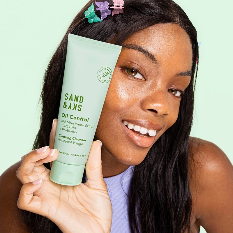 Sand & Sky Oil Control Clearing Cleanser 3 Sand & Sky Oil Control Clearing Cleanser – Image 3
