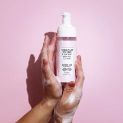 TheBalm To The Rescue® Moringa Tree -Nue Boutique thebalm to the rescue moringa tree mousse nettoyante visage pour un effet naturel 2